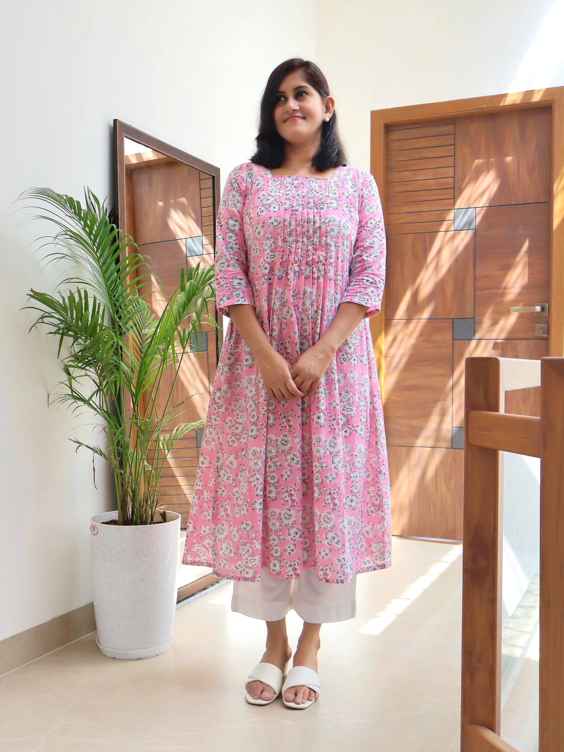 Pastel Pink Sanganeri Hand Block Pintuck Cotton Kurta