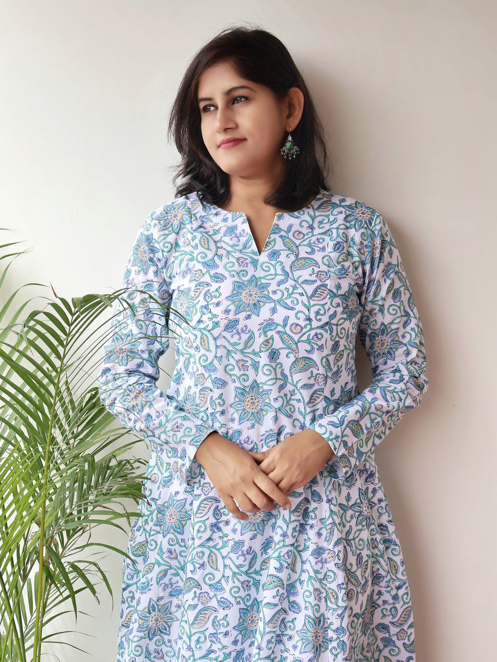 White Blue Sanganeri Hand Block Paneled Cotton Kurta