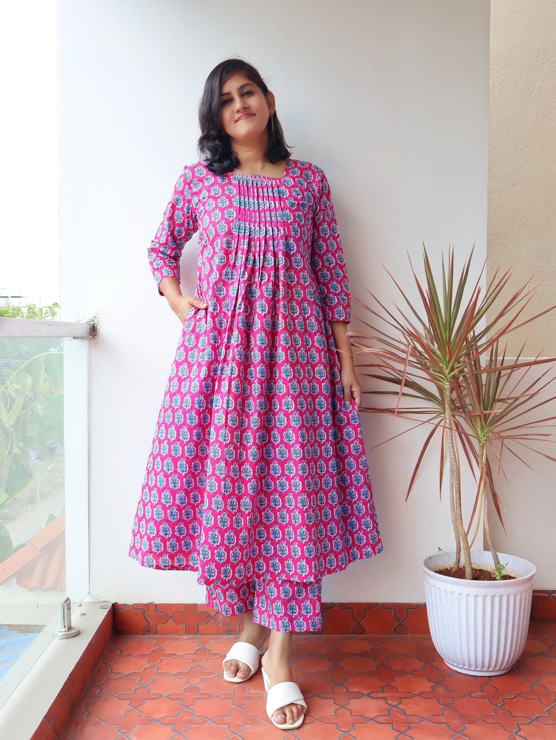 Pink Cotton Kurta Set with Pintuck details, 3/4th Sleeves, Side Pocket, flattering Aline kurta with matching straight Cotton Pants.