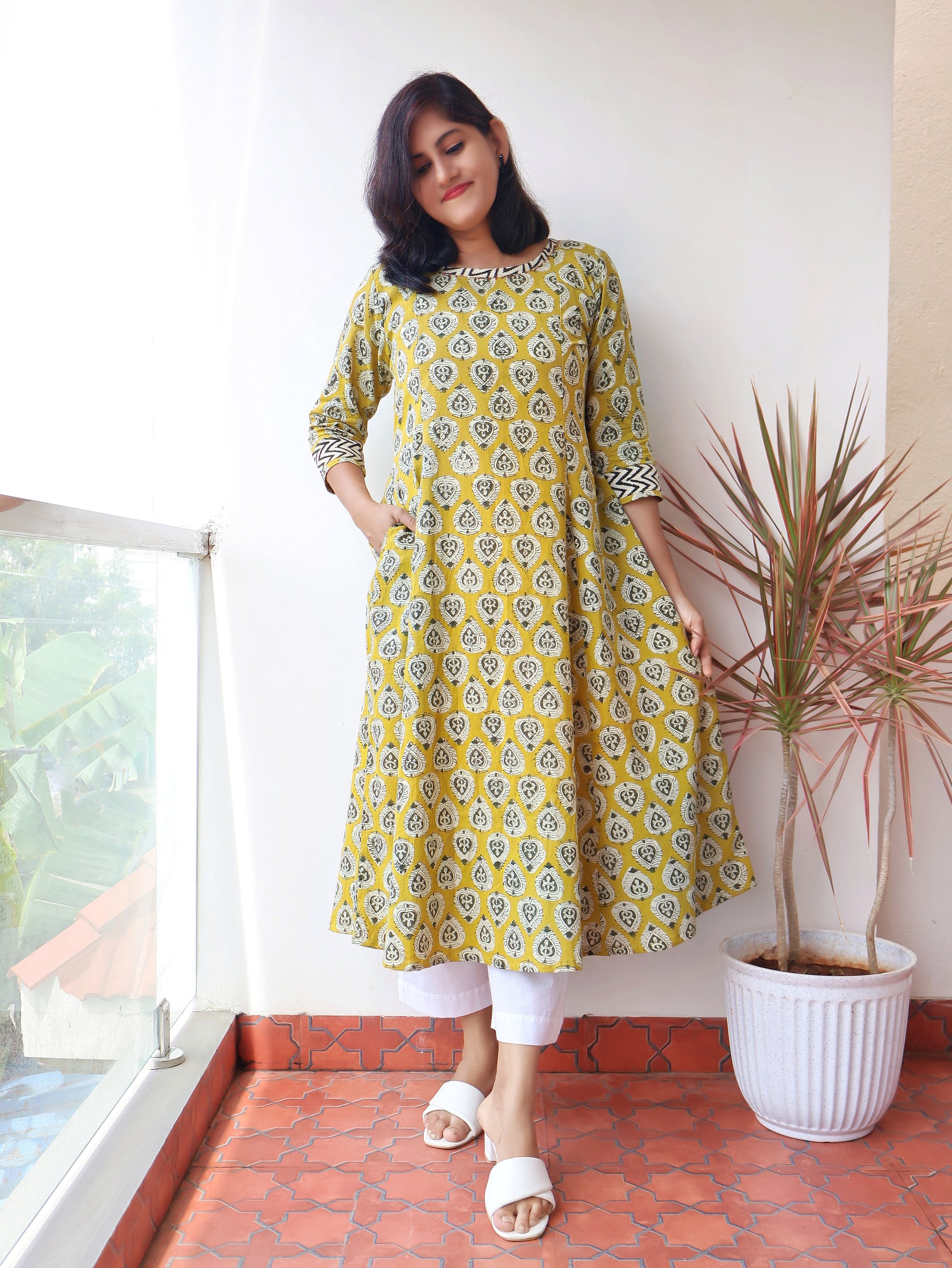 Yellow Radiant Bagru Hand Block Cotton Kurta