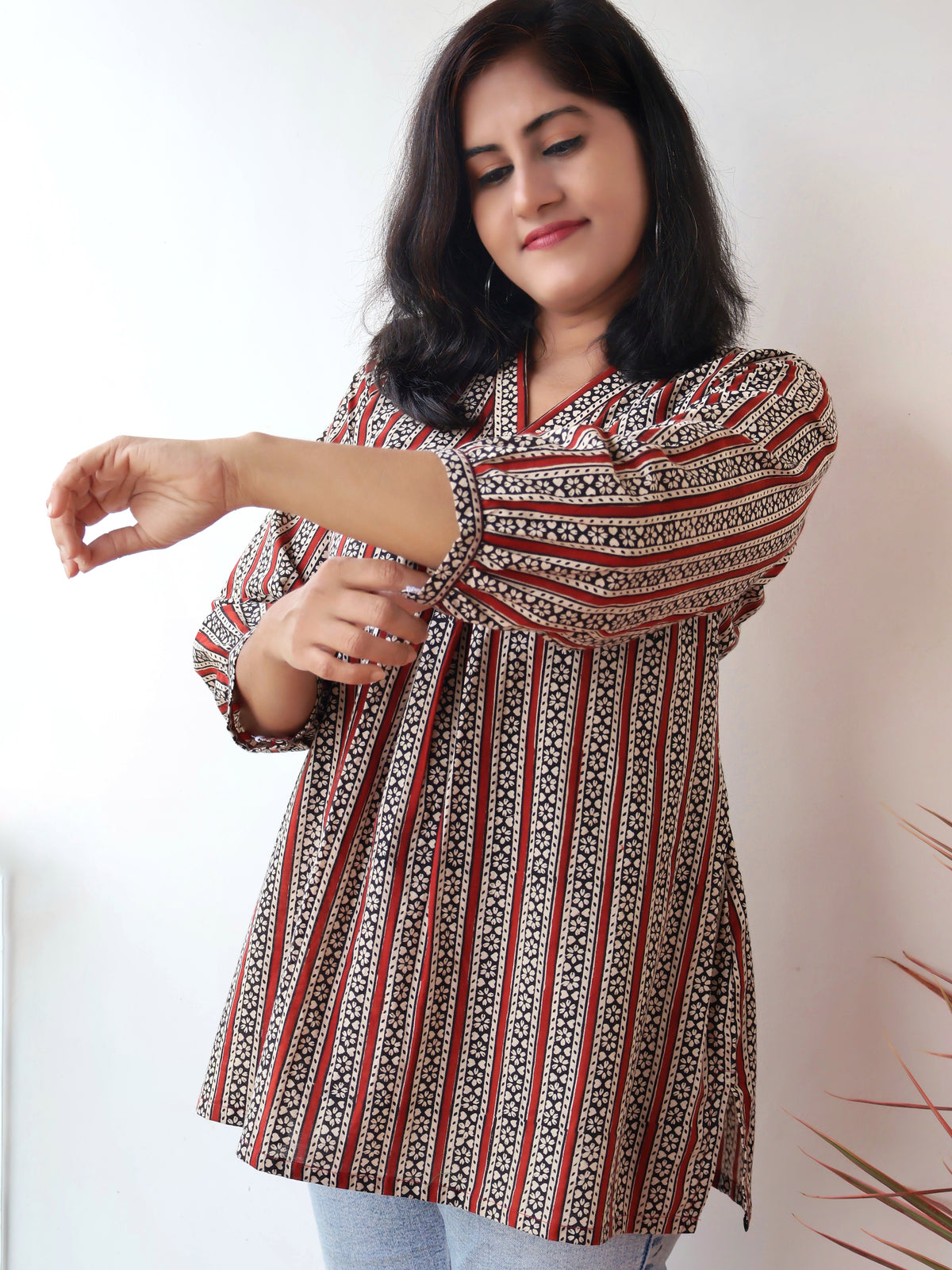 Mira Maroon Bagru Hand Block Cotton Short Top