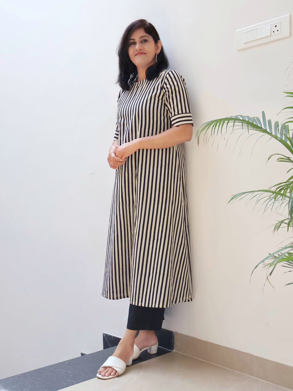 Black Ethereal Stripes Bagru Hand Block Cotton Kurta