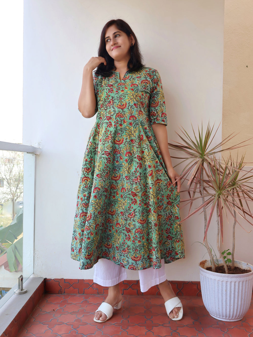 Radiant Garden Sanganeri Hand Block Cotton Kurta