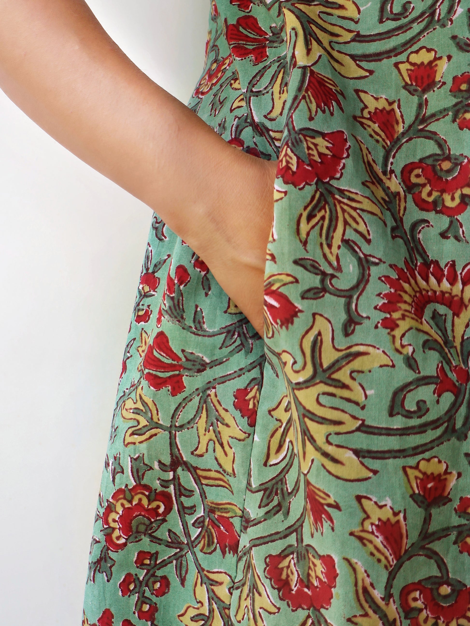 Radiant Garden Sanganeri Hand Block Cotton Kurta