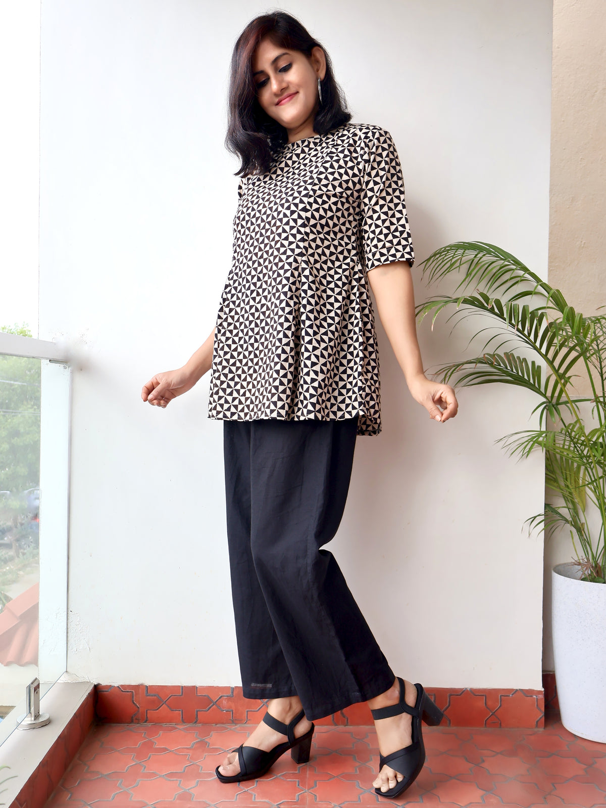 Black Chic Geometric Bagru Hand Block Cotton Paneled  Short Top