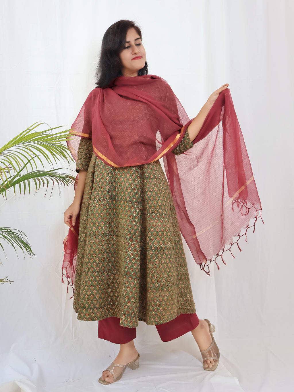 Maroon Premium Pure Cotton Kota Doria Dupatta with Zari Border