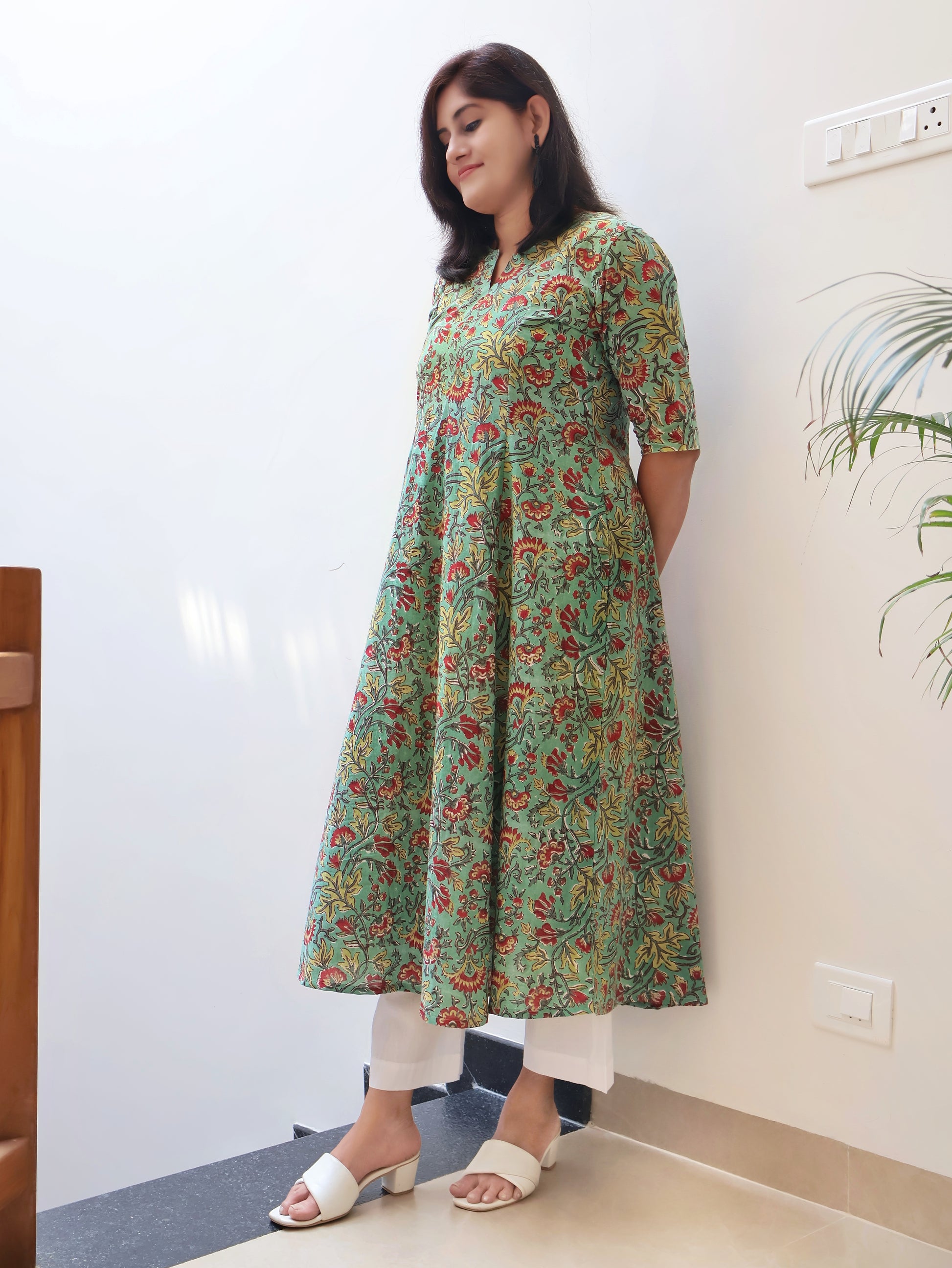 Radiant Garden Sanganeri Hand Block Cotton Kurta