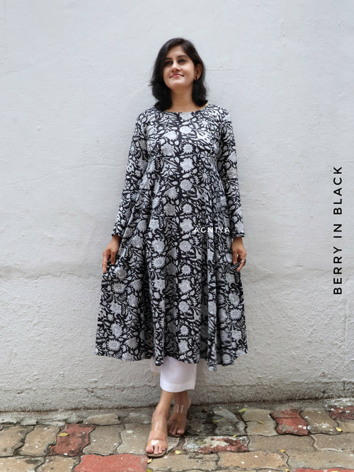 Berry in Black Printed Cotton Kurta