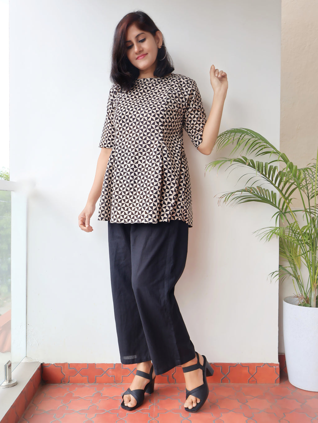 Black Chic Geometric Bagru Hand Block Cotton Paneled  Short Top