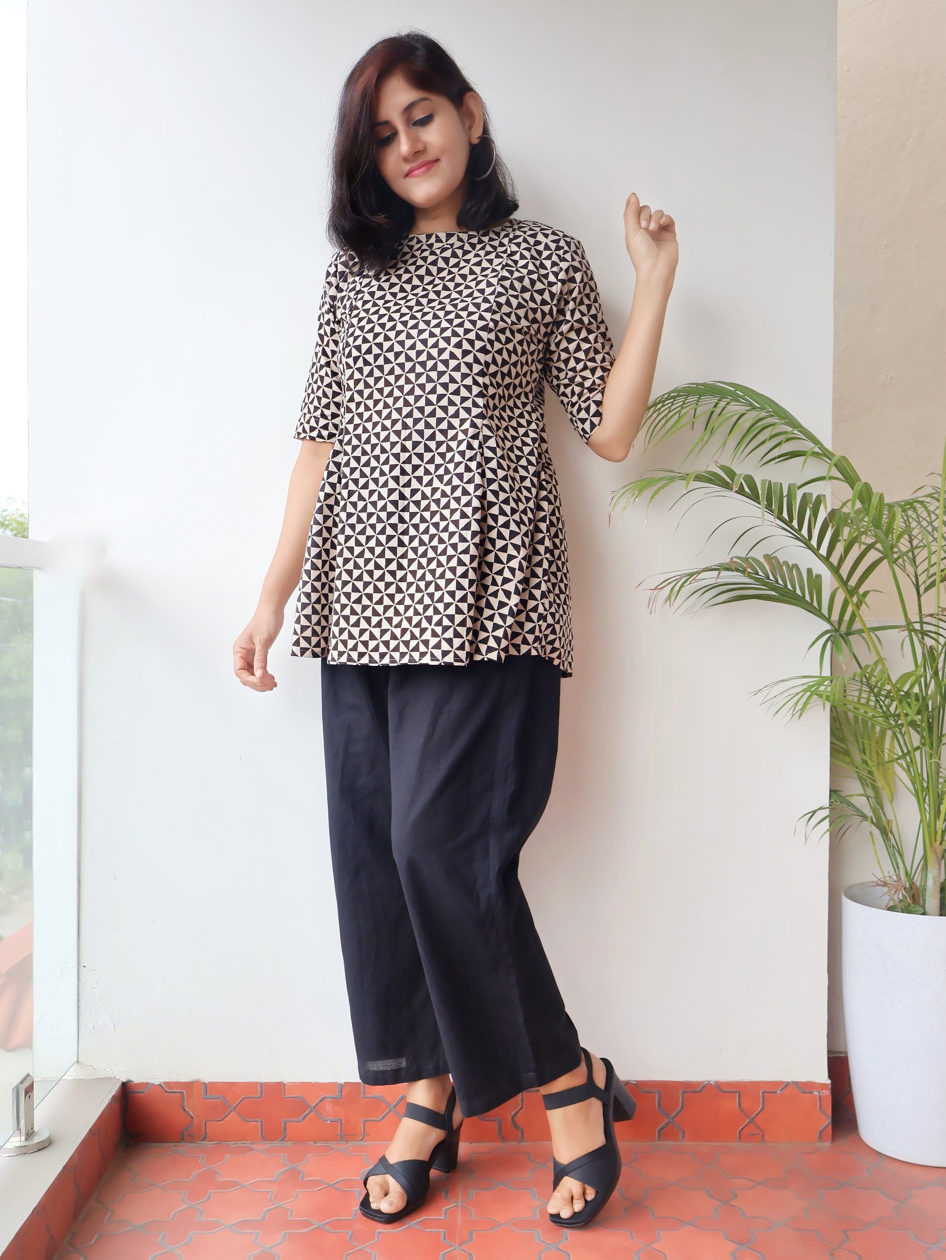 Black Chic Geometric Bagru Hand Block Cotton Paneled  Short Top