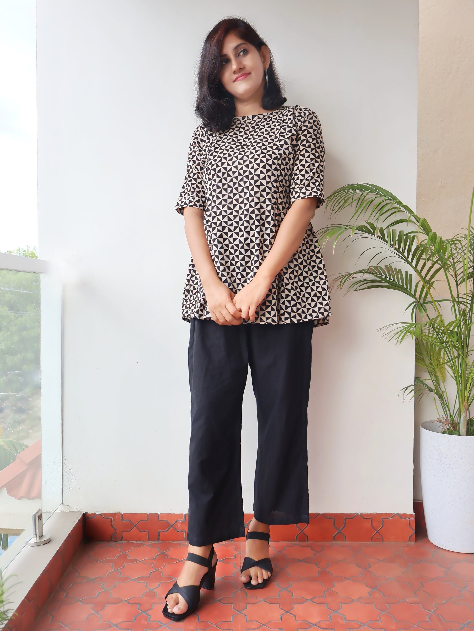 Black Chic Geometric Bagru Hand Block Cotton Paneled  Short Top