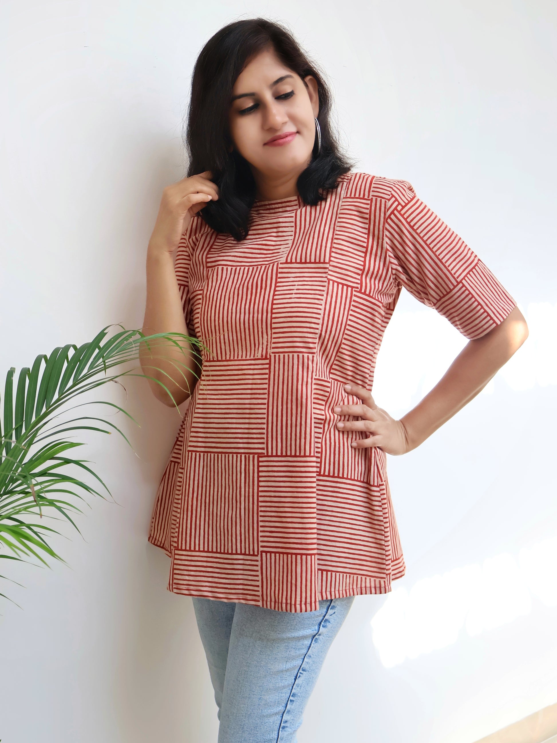 Terracotta Paneled Cotton Short Top