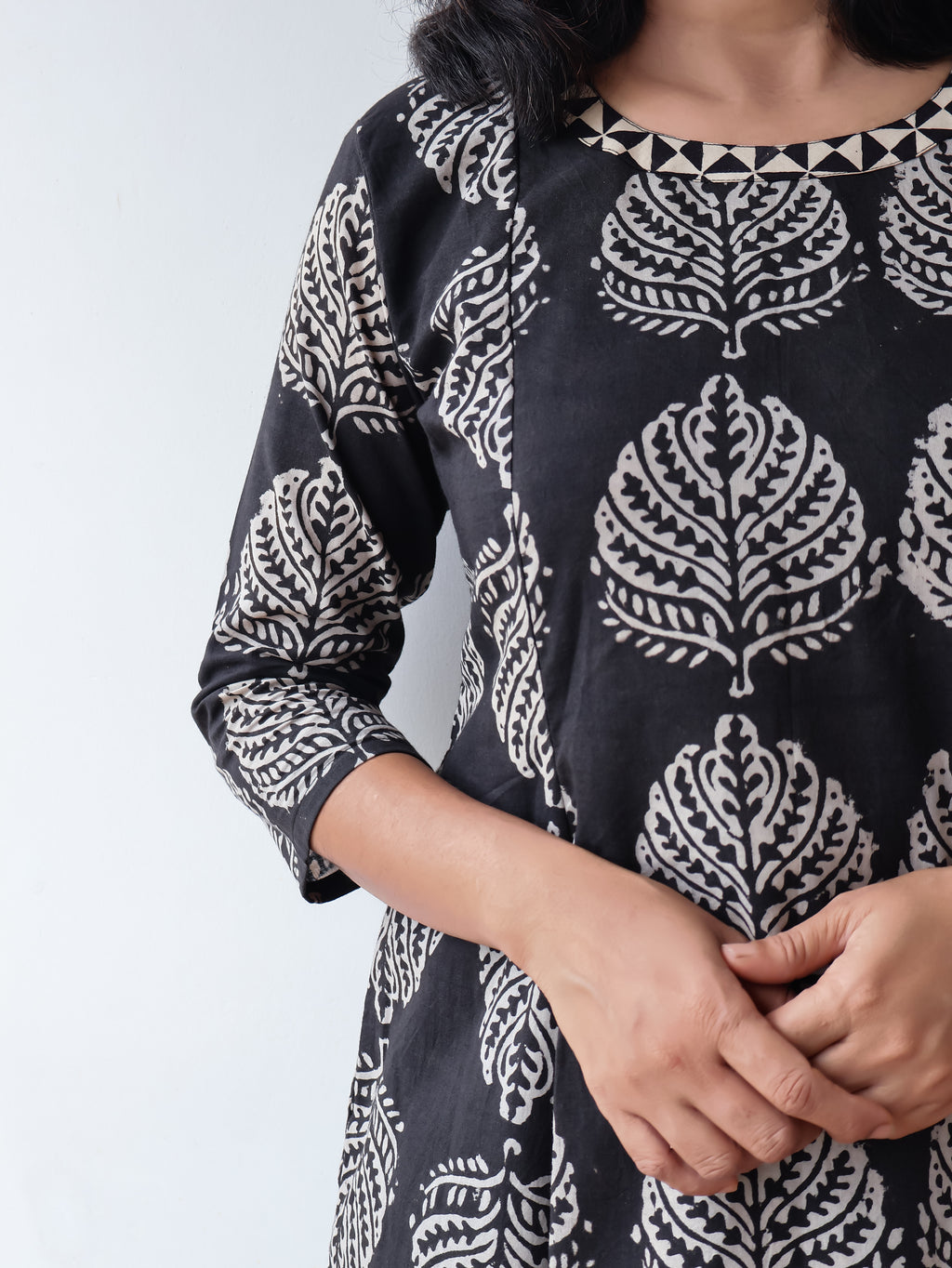 Black Leaf Elegance Bagru Hand Block Cotton Kurta