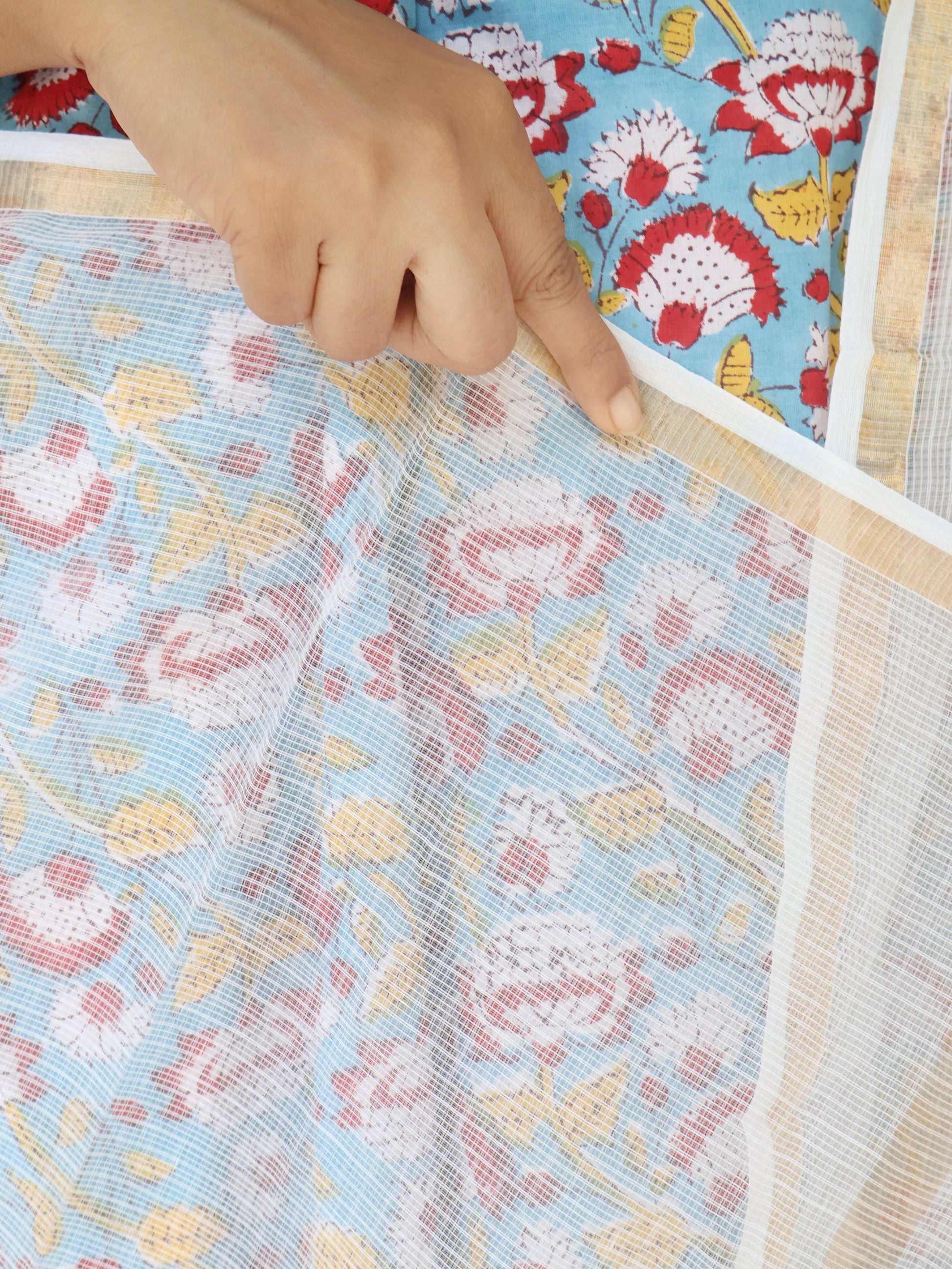 White Kota Doriya Pure Cotton Dupatta with Zari Border