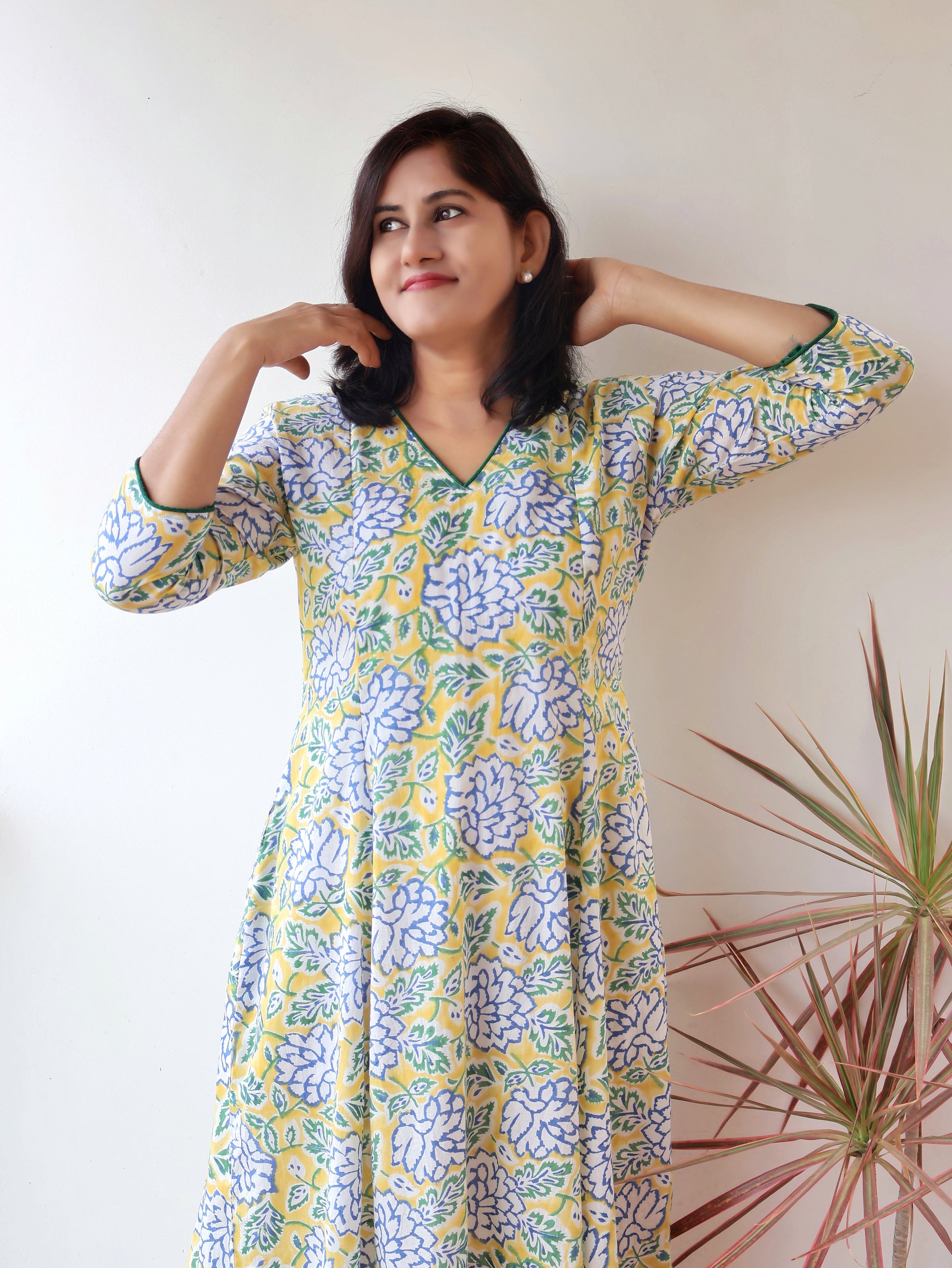 Yellow Daffodil Sanganeri Hand Block Cotton Kurta
