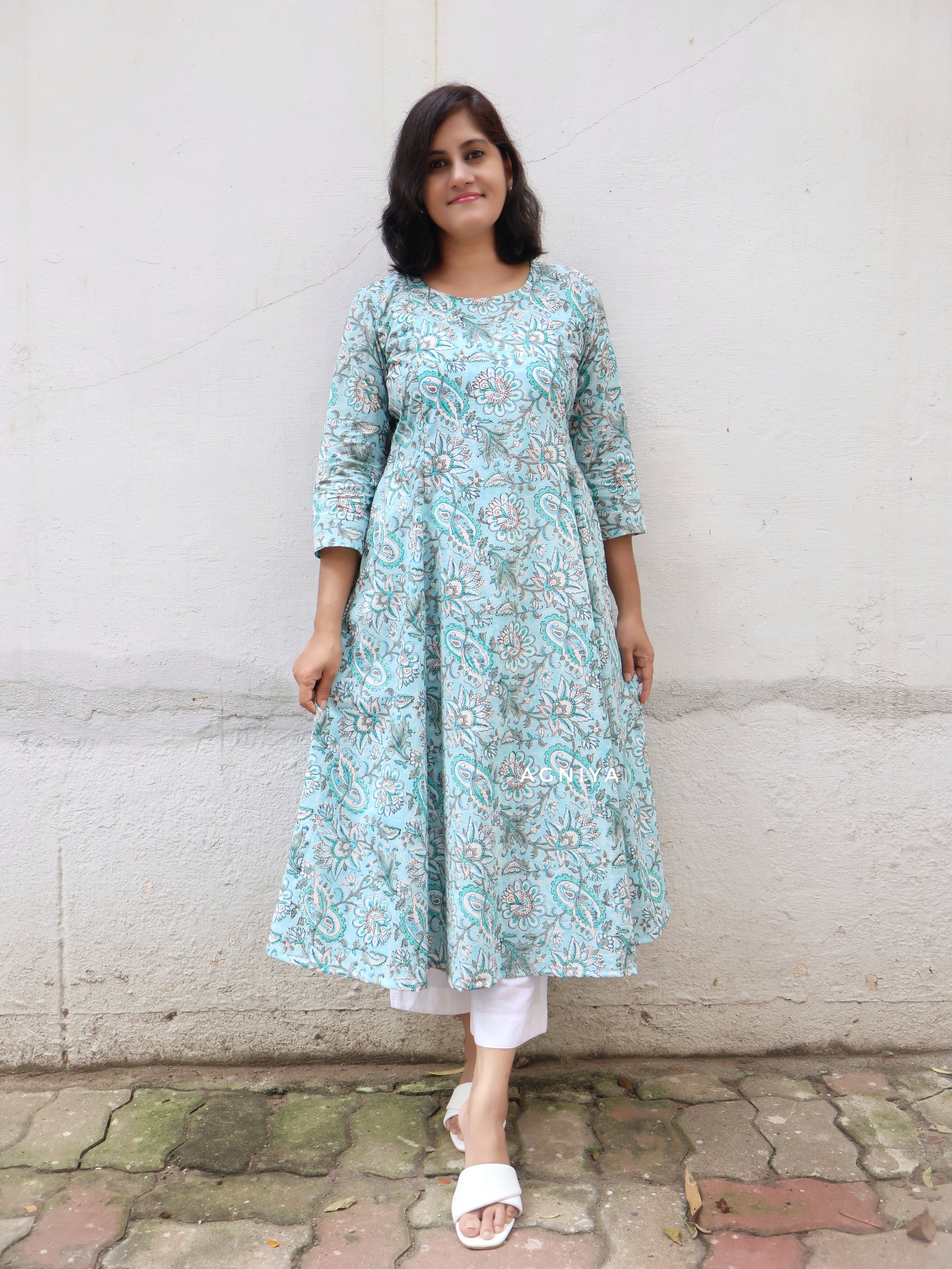 Cyan Floral Hand Block Cotton Paneled  Kurta ( Last Few Sizes Left )