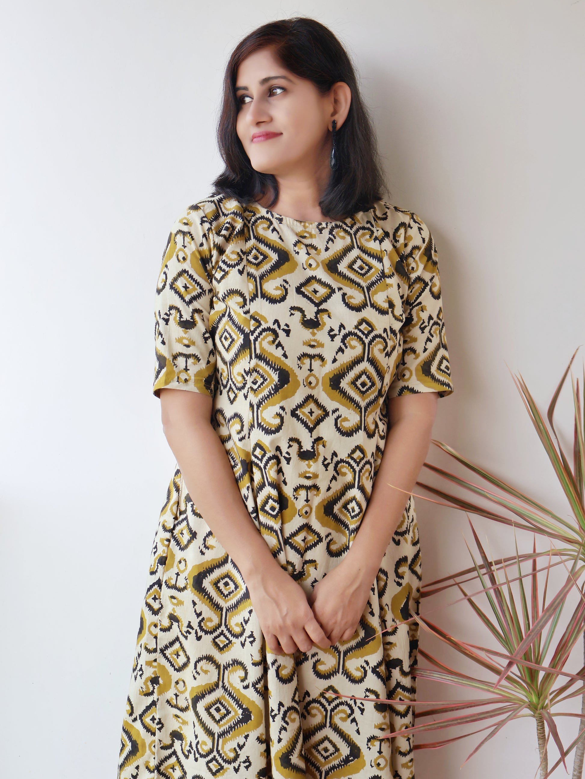 Bagru hand block printed pure cotton panel kurta with elbow sleeves & side pockets