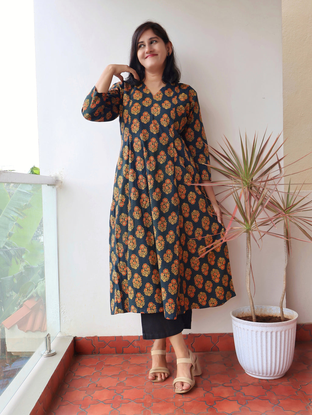 green-ajrakh-naturally-dyed-handblock-cotton-kurta-for-women