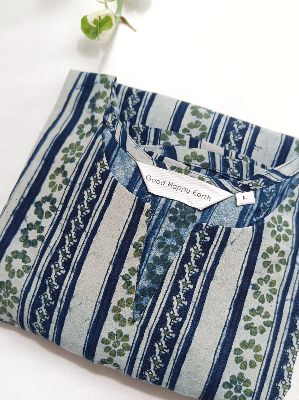 Blue Dabu handblock printed cotton kurta featuring elegant stripes and round V-neck