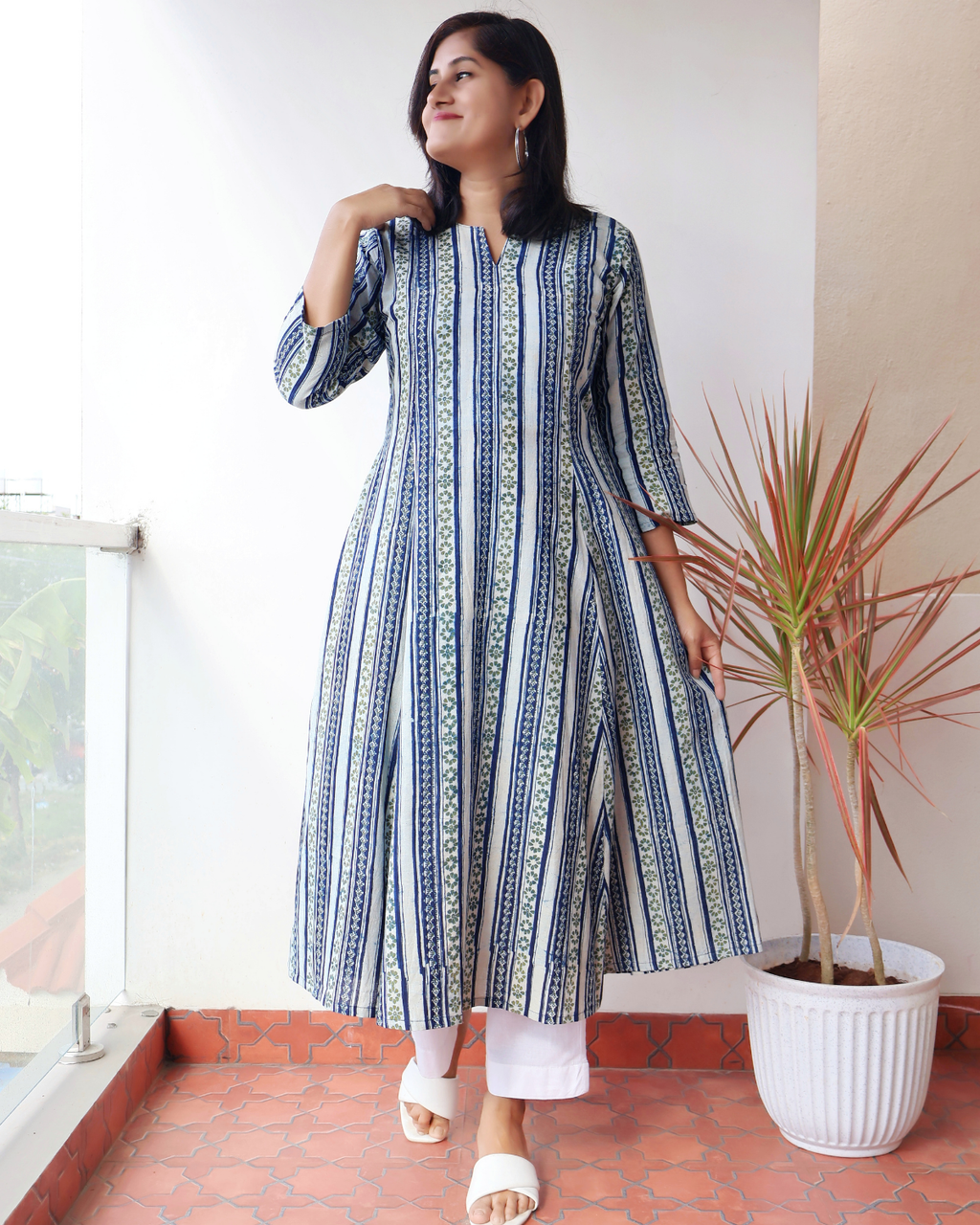 Blue Dabu handblock printed cotton kurta featuring elegant stripes and round V-neck