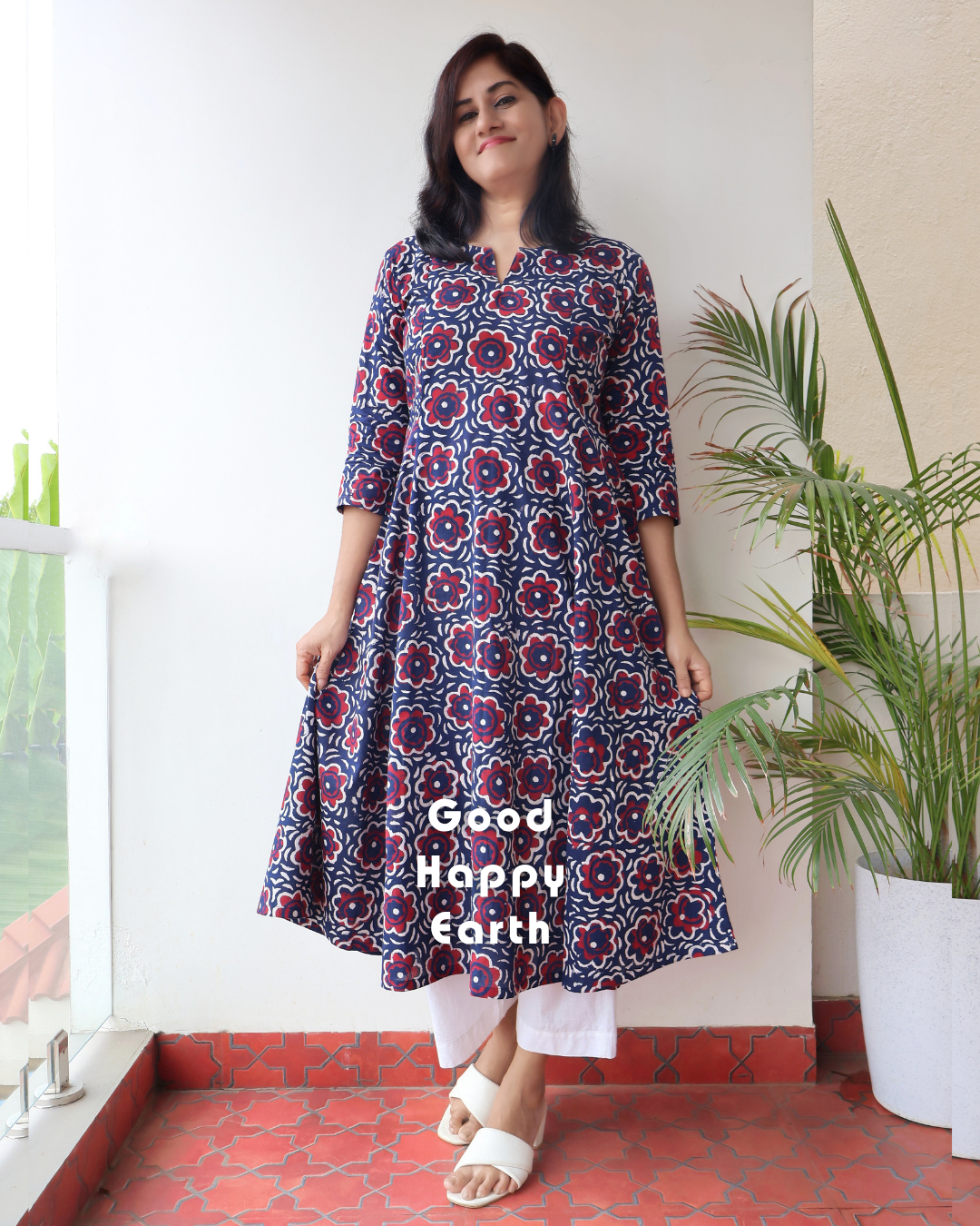 Charm Red Blue Bagru Hand Block Cotton Kurta